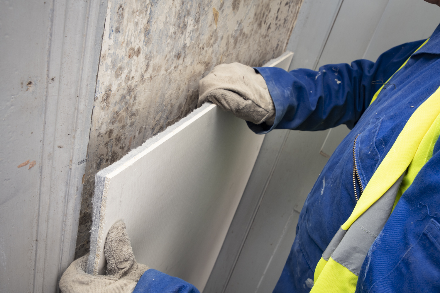 How to insulate solid walls so they are breathable and keep original features